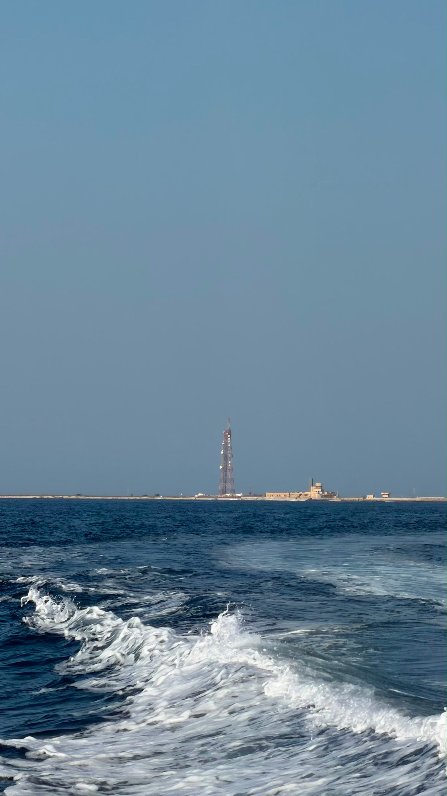 رحلة بحرية نسائية 🌊💕